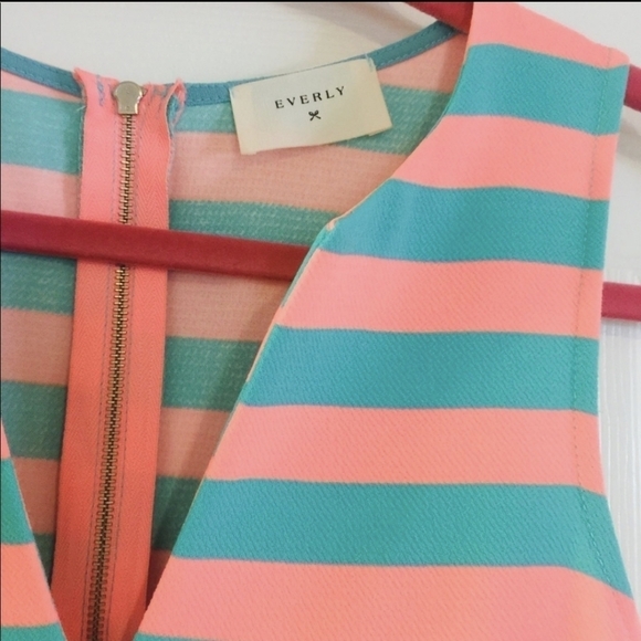 Everly striped summer dress - Picture 4 of 7